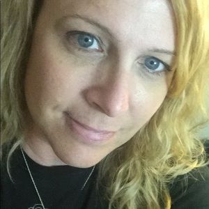 Meet your Posher, Kerri